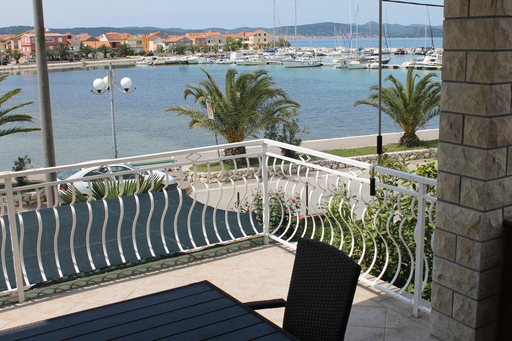 Apartments Roko Kolinda Bibinje Ngoại thất bức ảnh