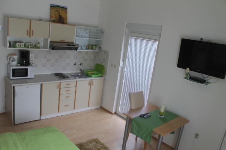 Apartments Roko Kolinda Bibinje Ngoại thất bức ảnh