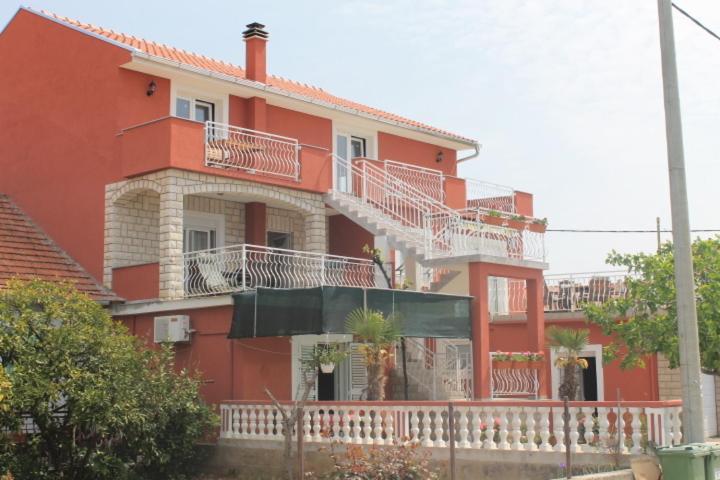 Apartments Roko Kolinda Bibinje Ngoại thất bức ảnh